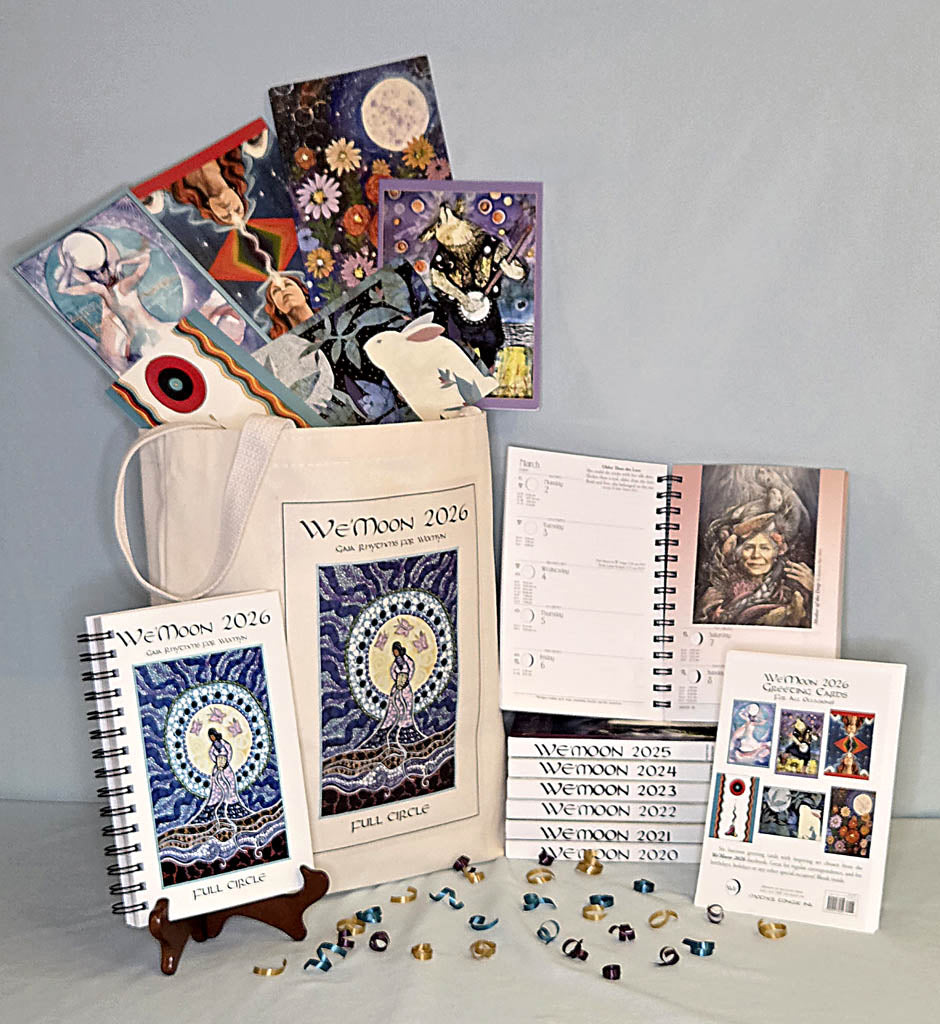 Women’s lunar planner gift pack